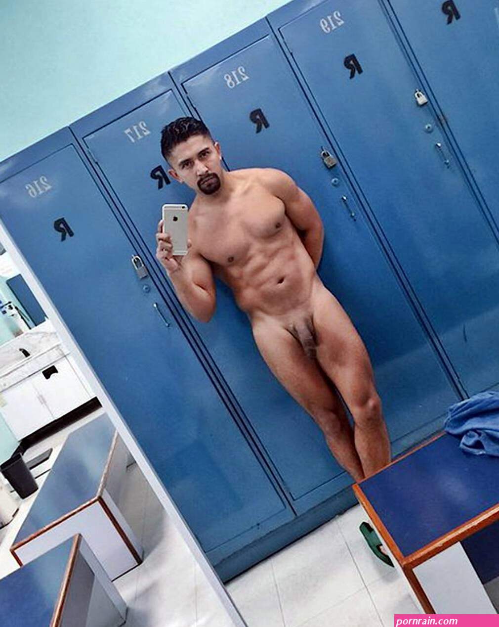 nude locker room