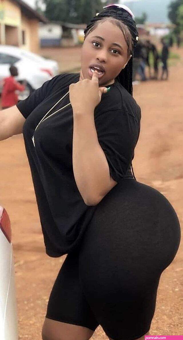black booty thick