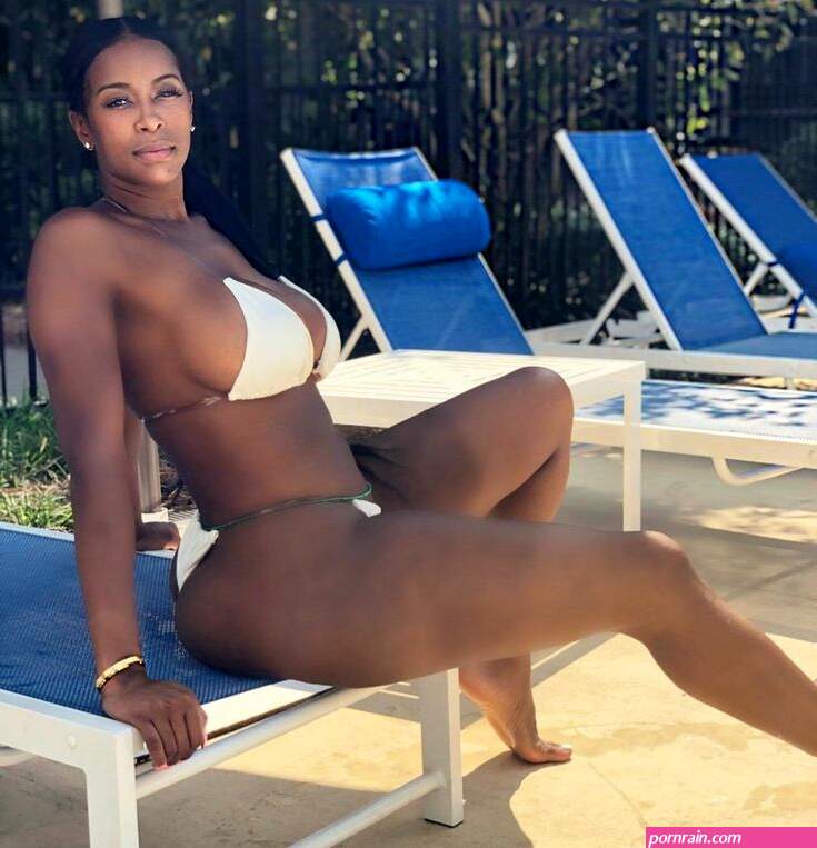 black booty thick