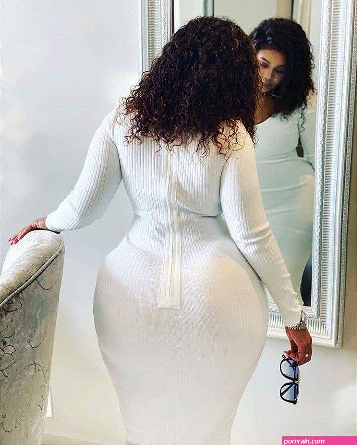 black booty thick