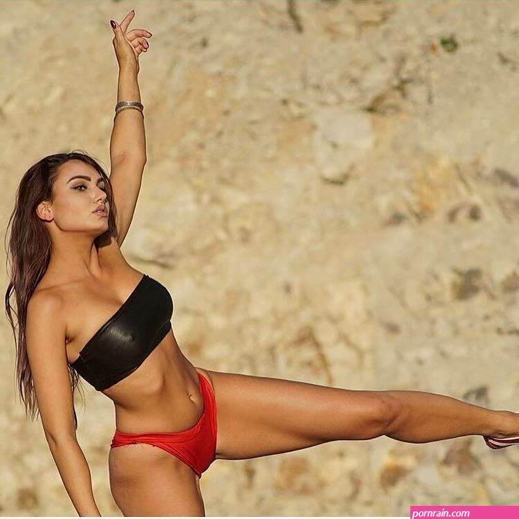 carinnha white