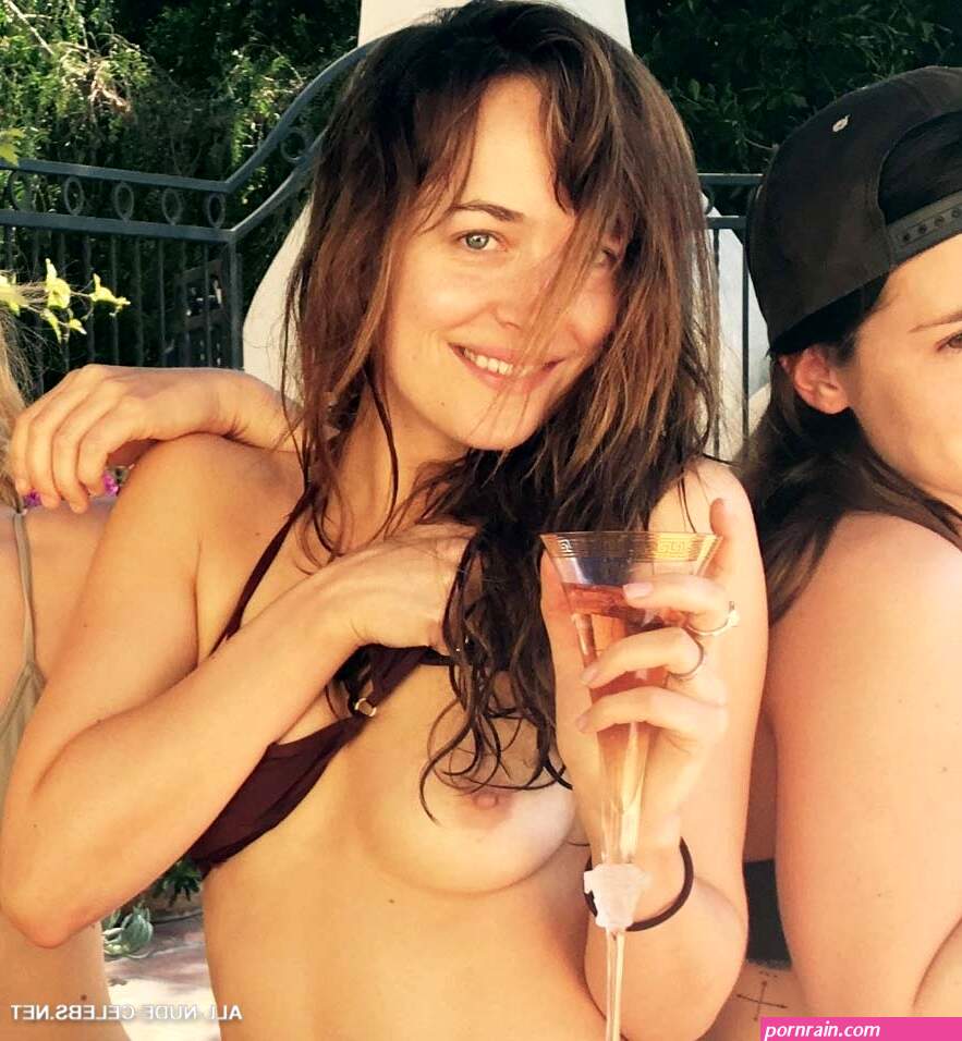 dakoda johnson nude
