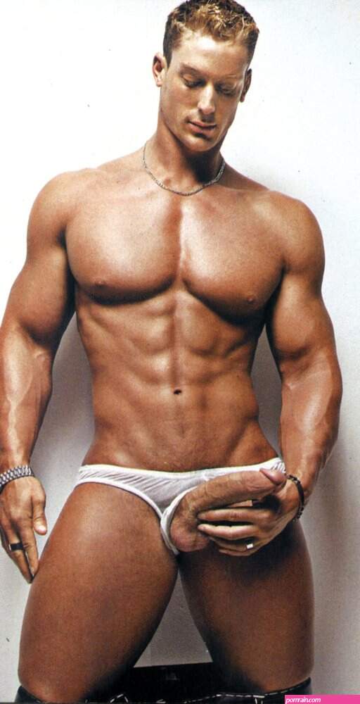 fitness model nude