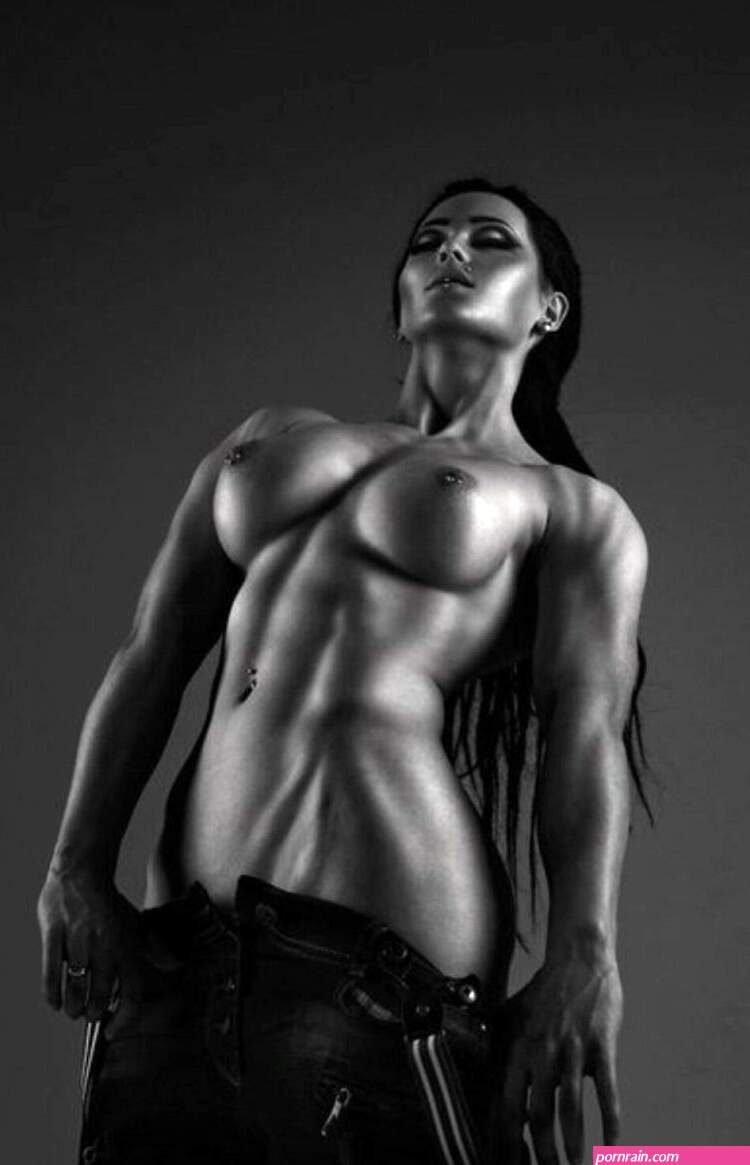 fitness model nude