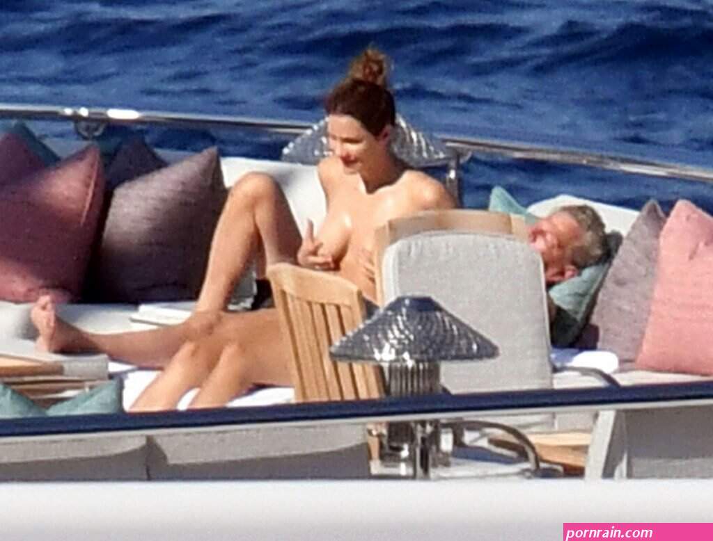 katharine mcphee naked