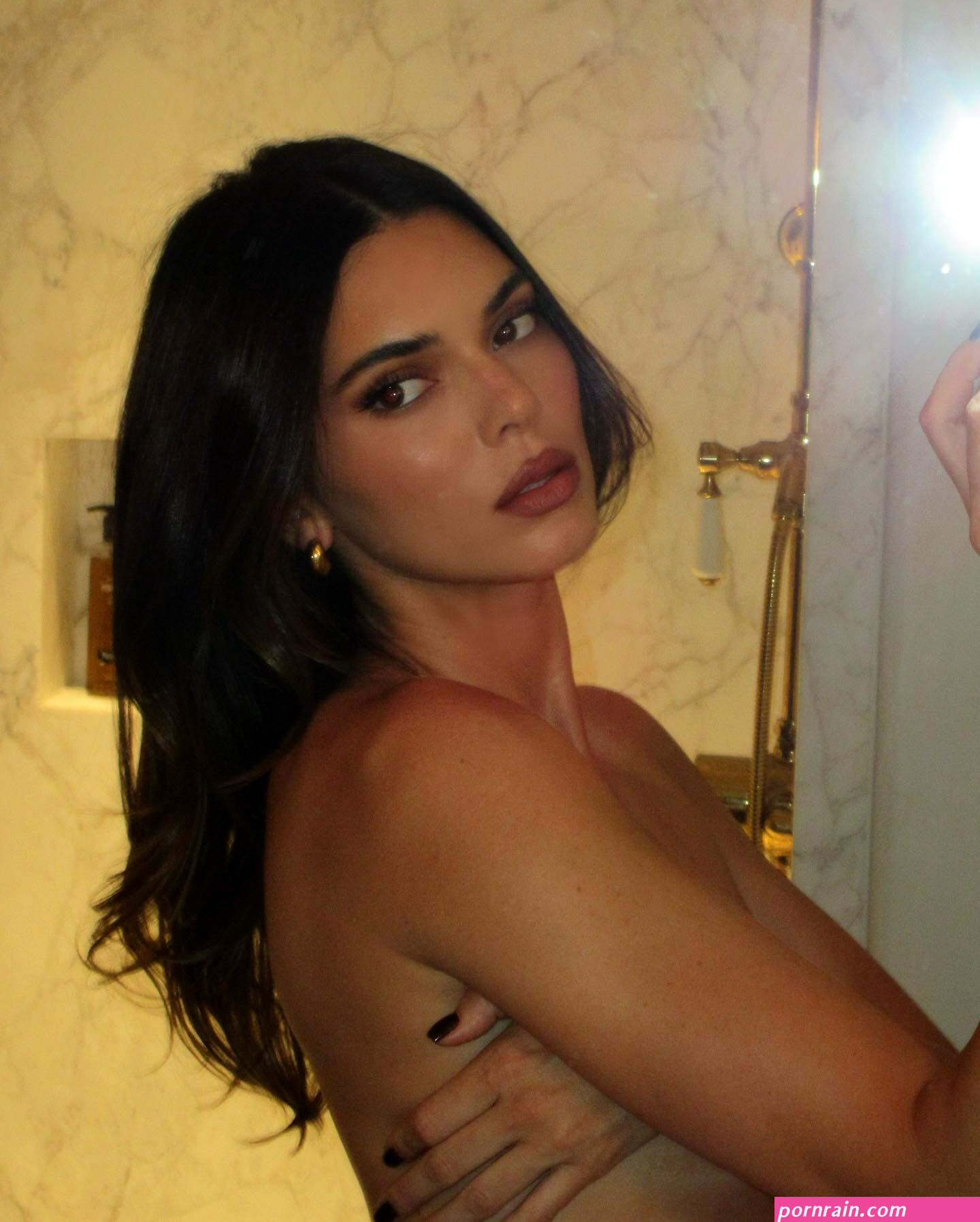 kendall jenner topless