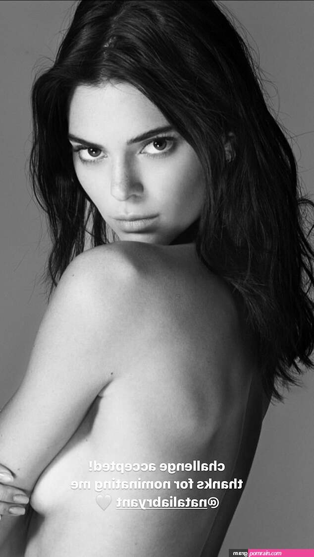 kendall jenner topless
