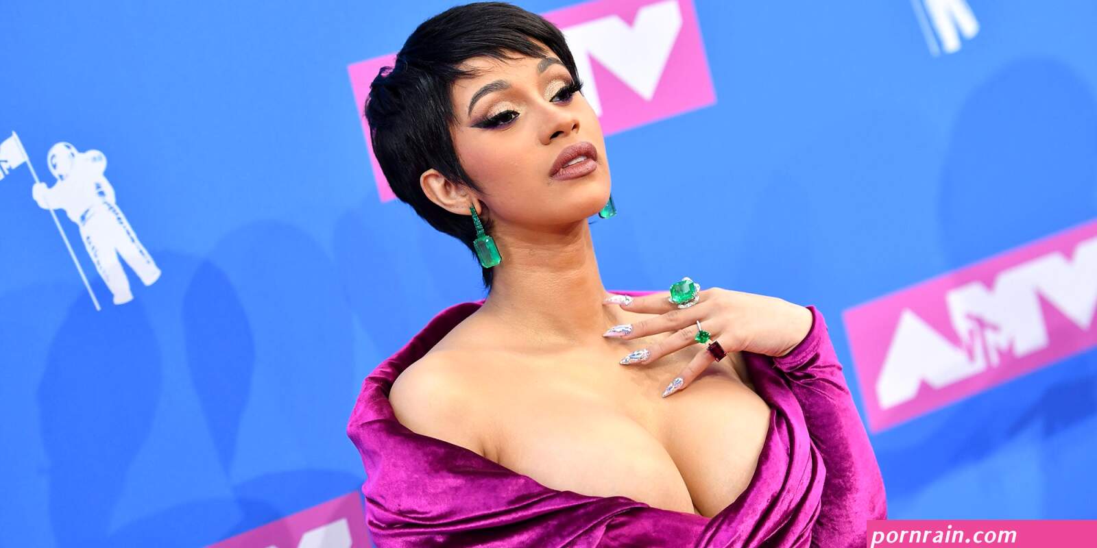 naked cardi b