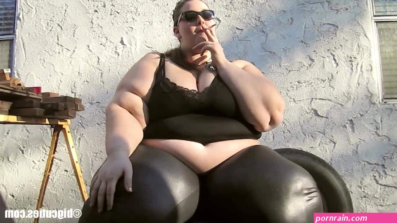ssbbw boberru