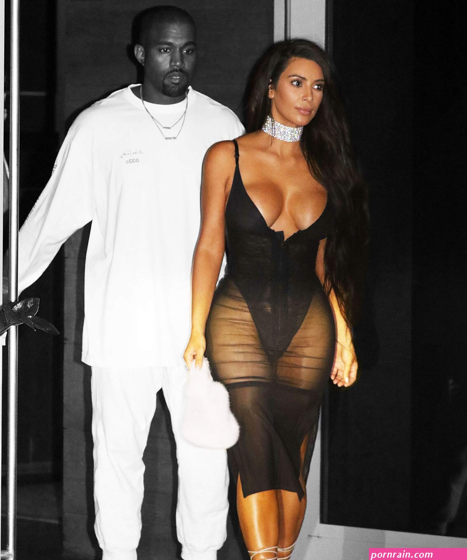 End Of Naked Dress Trend 2016