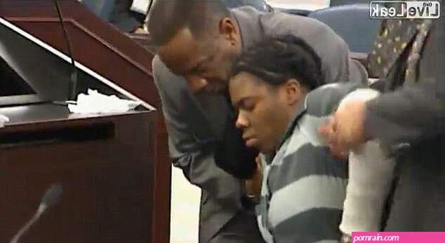 Erica Mae Butts and Shanita Latrice Cunningham collapse after being sentenced to life for killing girl, three | Daily Mail Online
