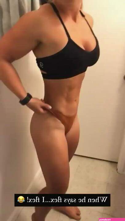 Ida Bergfoth showing off