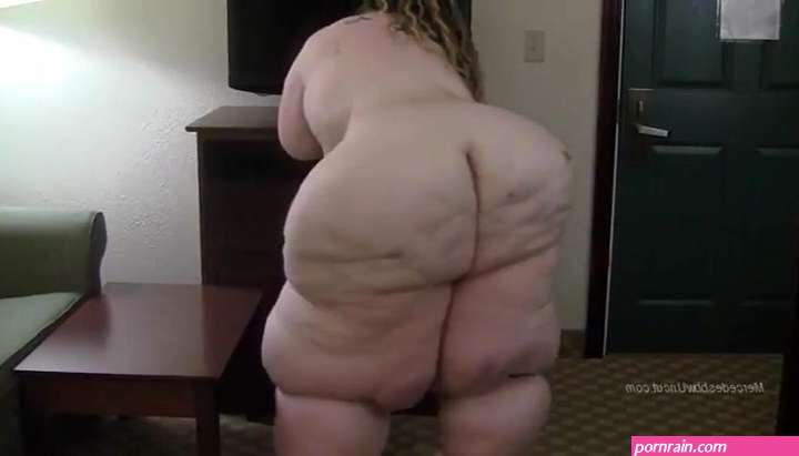 Squirting SSBBW Queen Pear complete