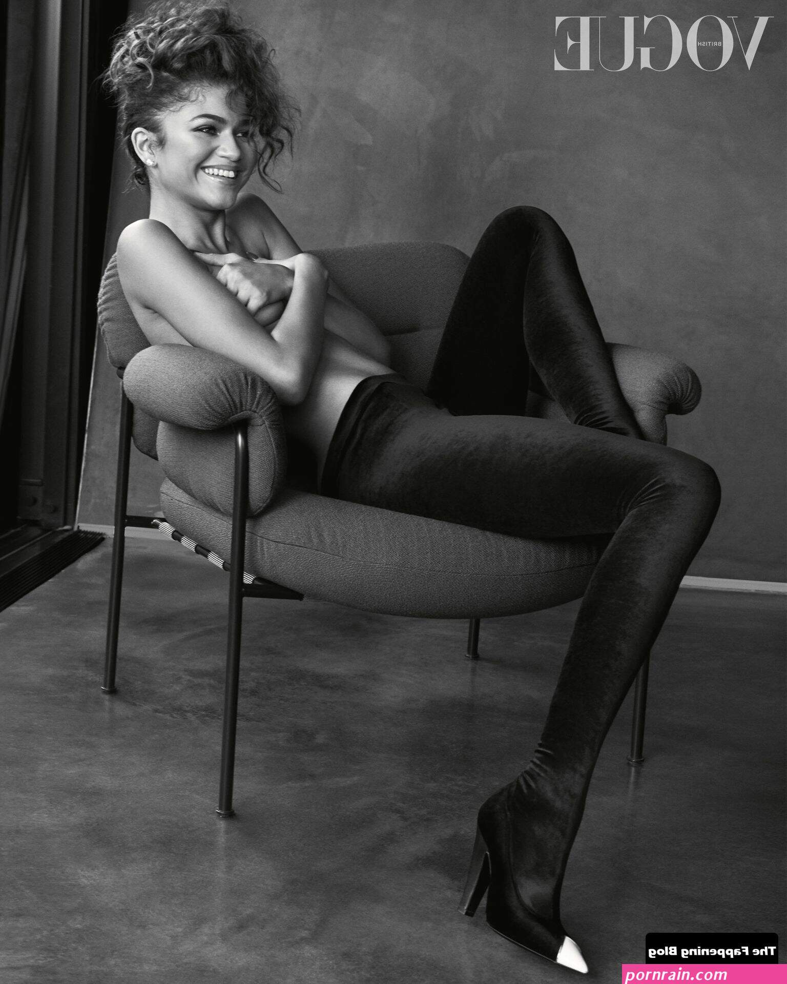 Zendaya Sexy & Topless – Vogue UK (12 Photos + Video) | #TheFappening
