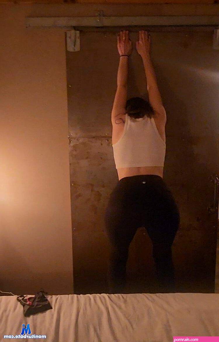LadyLena1's Stripchat Performer Account and Live Cam Profile details