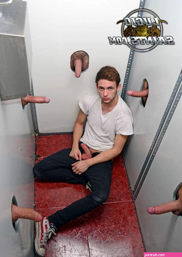 Nathan Gear Sucks Five Huge Cocks [Glory Hole Porn]
