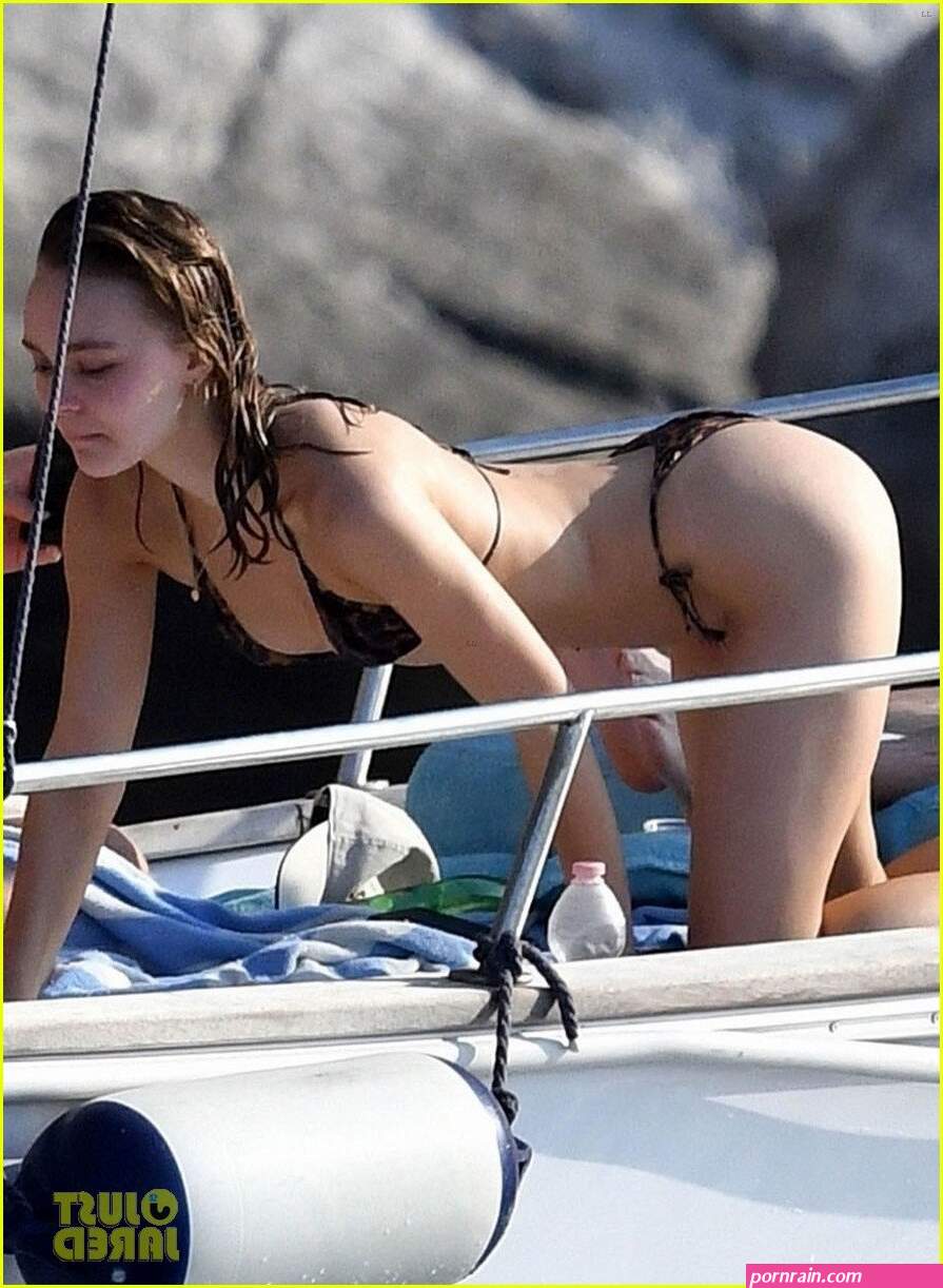 Lily rose depp topless
