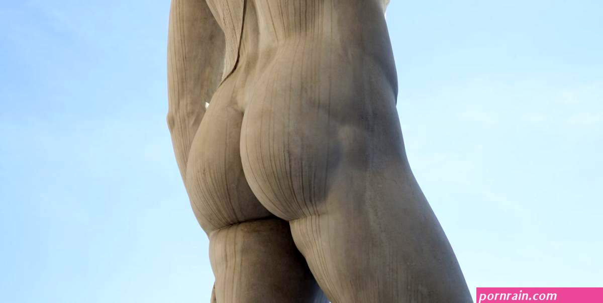 This Viral Video Explains in Graphic Detail Why Humans Have Such Big Butts