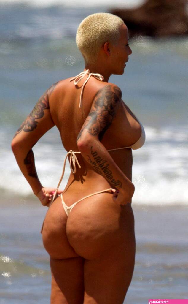 Amber Rose Proud of Booty Dimples—See Unretouched Bikini Pics