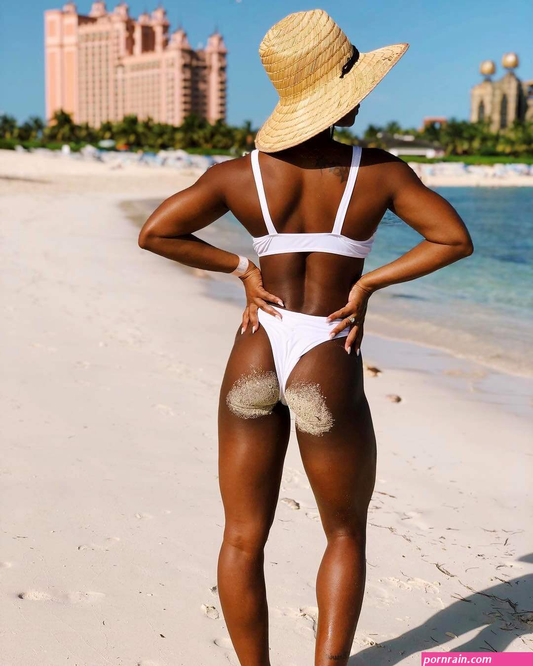 ANGELA LEWIS Nude