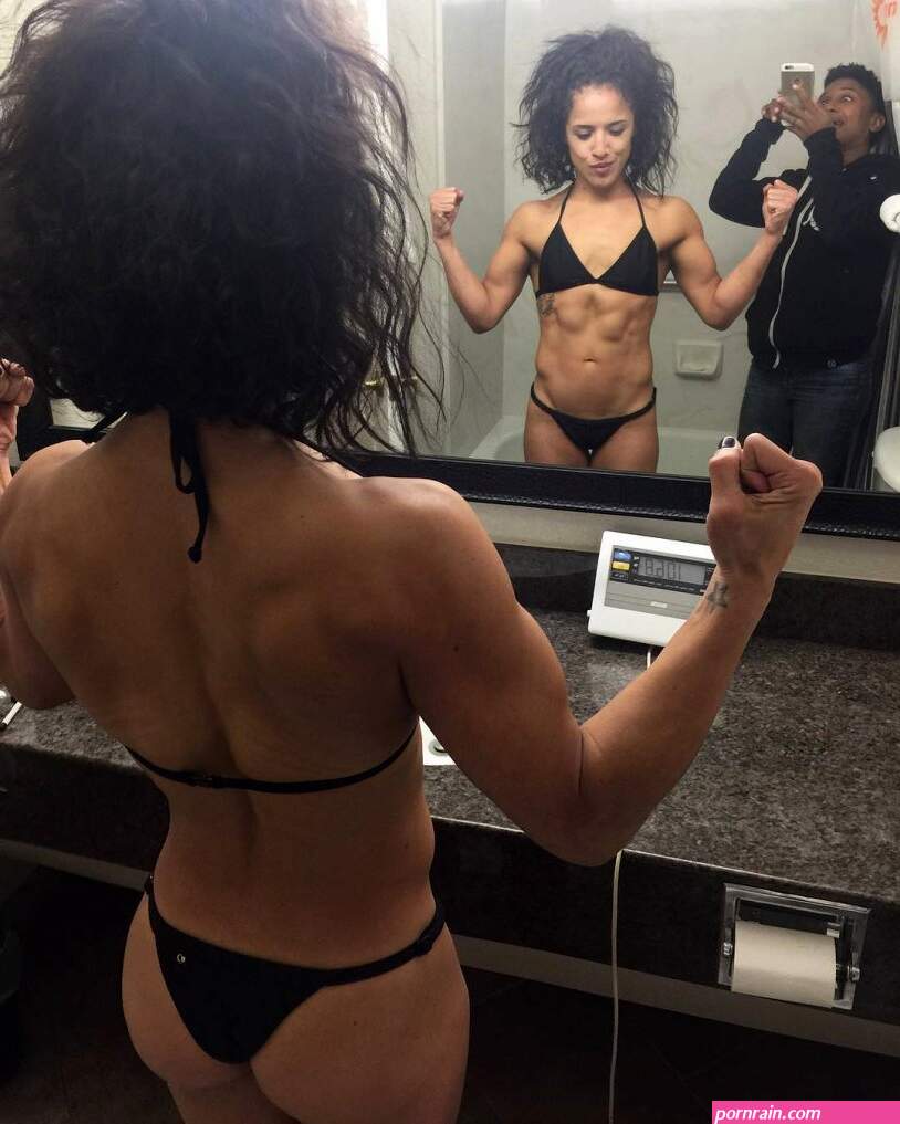 ANGELA LEWIS Nude