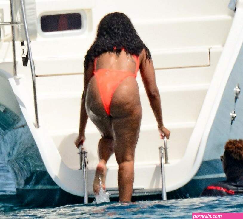 ANGELA LEWIS Nude