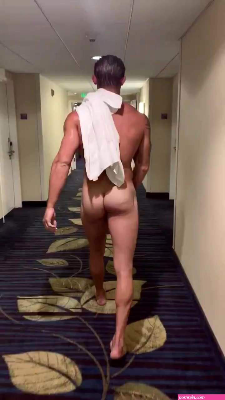 NAKED PUBLIC: Butt naked walk in hallway