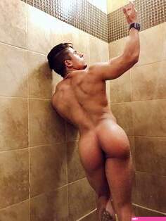Dude takes photo of his naked butt