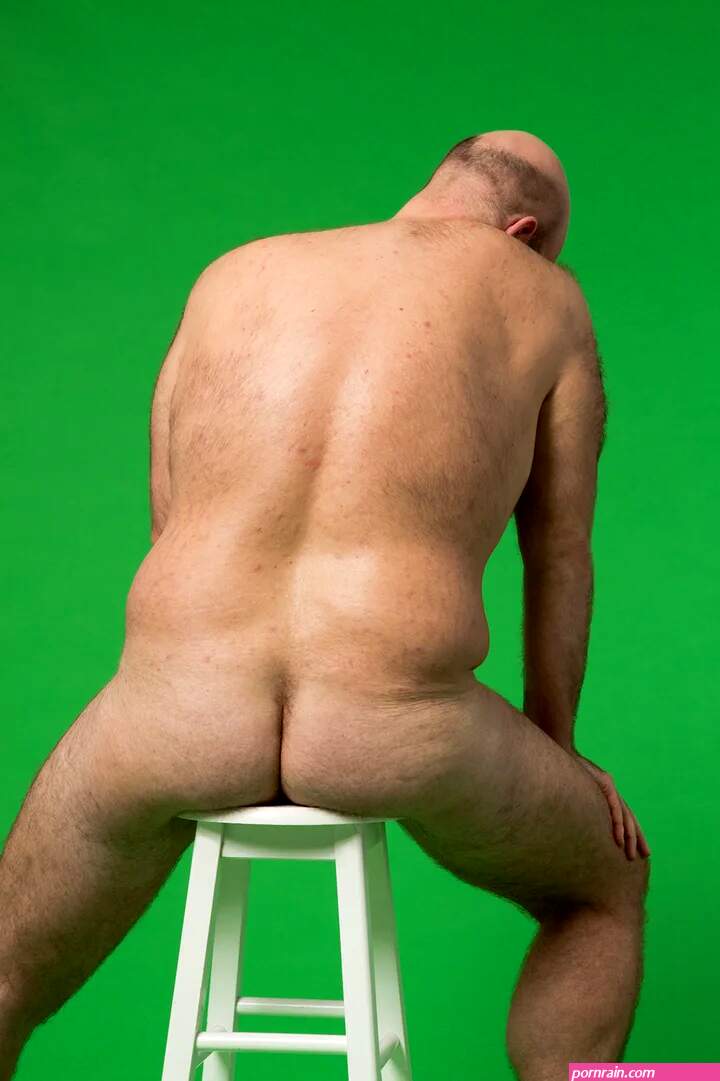 Naked Men Show Nude Butts Pictures