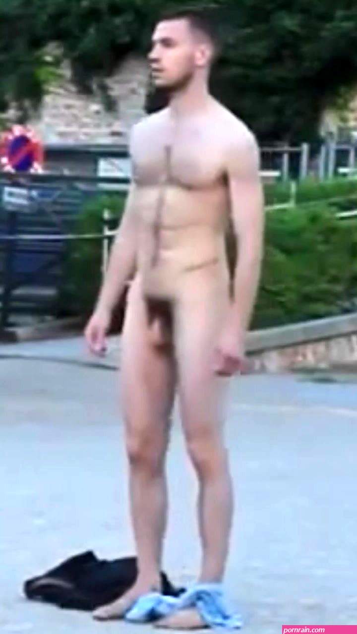Cmnm/public: Naked group of men in public… ThisVid.com