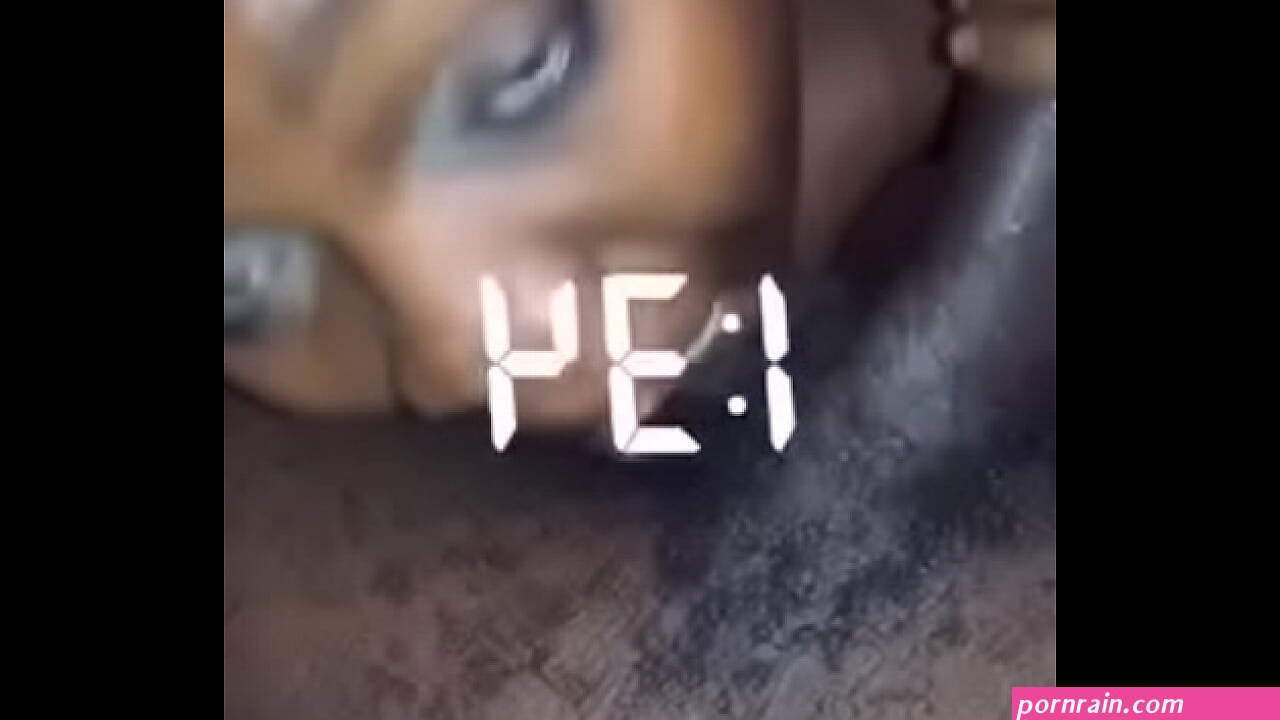 Une grosse salopette qui suce le penis son homme et fait la videos