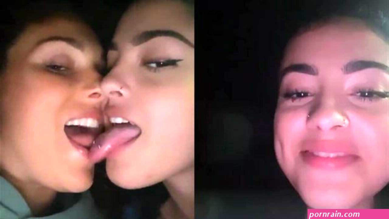 Malu Trevejo OnlyFans Kissing Video Leaked
