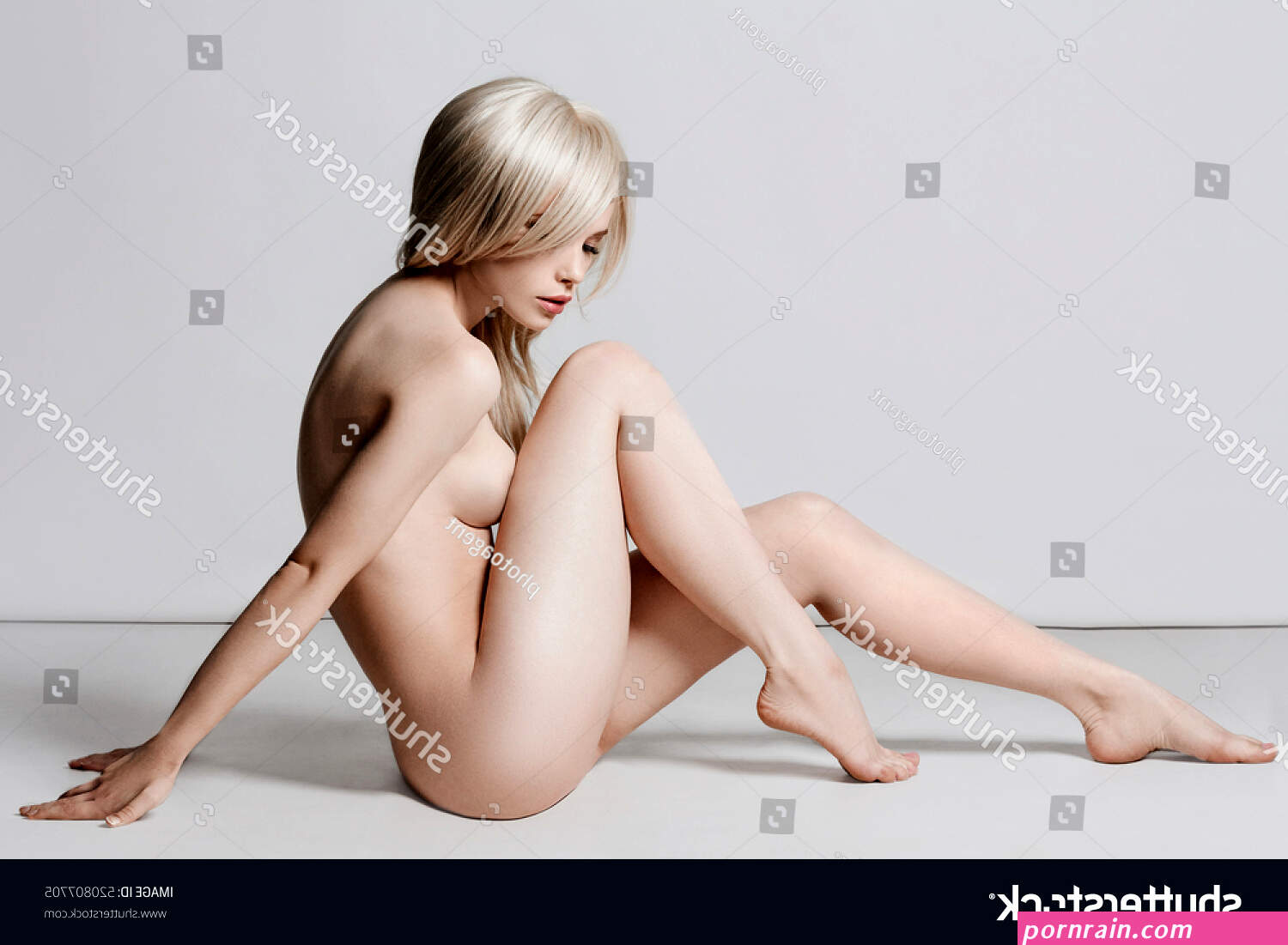 116,319 Naked Glamour Model Images, Stock Photos & Vectors | Shutterstock
