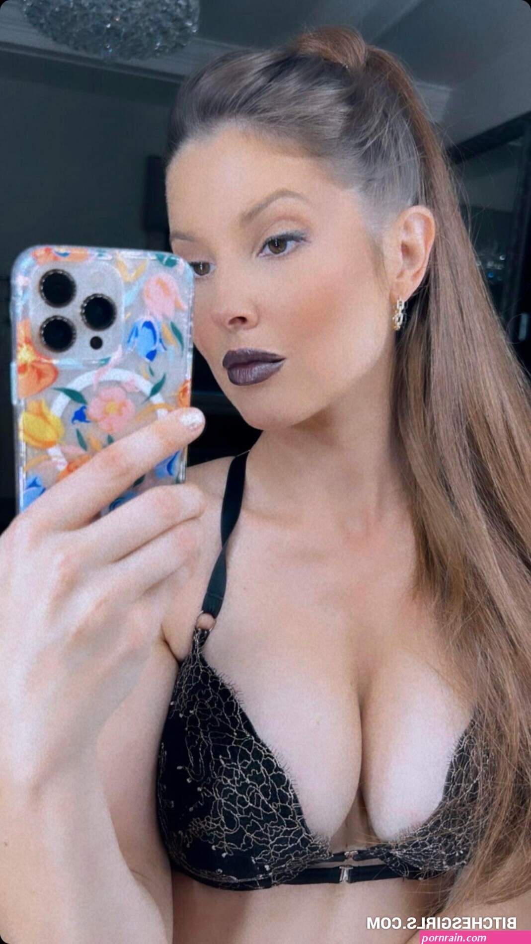 Amanda Cerny Nude Celebrity's Pussy Photos