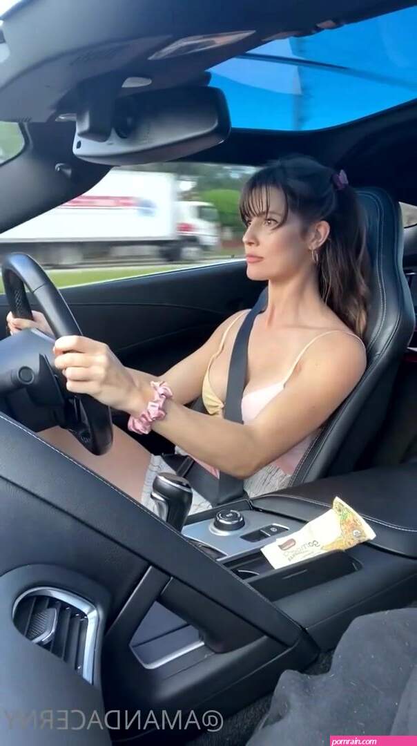 Hot Amanda Cerny Shirtless Driving Onlyfans Video Tape Leaked