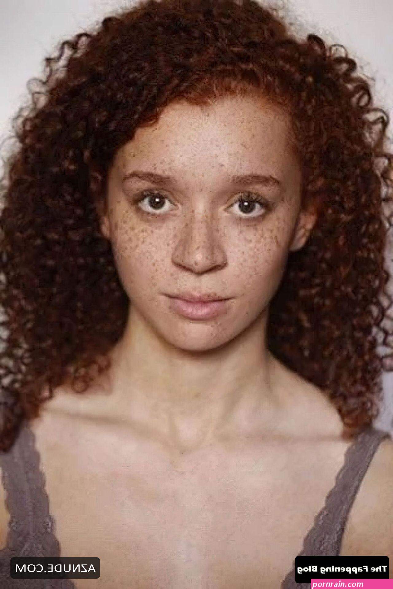 ERIN KELLYMAN Nude