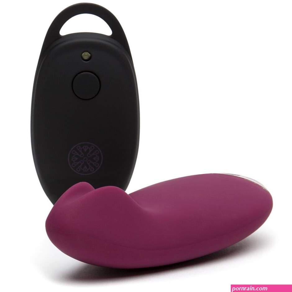18 Best Hands-Free Sex Toys