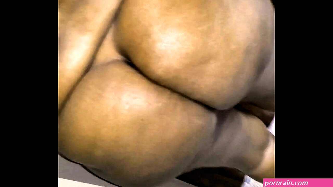 Anita Boo'z Big NAKED TANZANIA AZZCHEEK'Z!!...lol