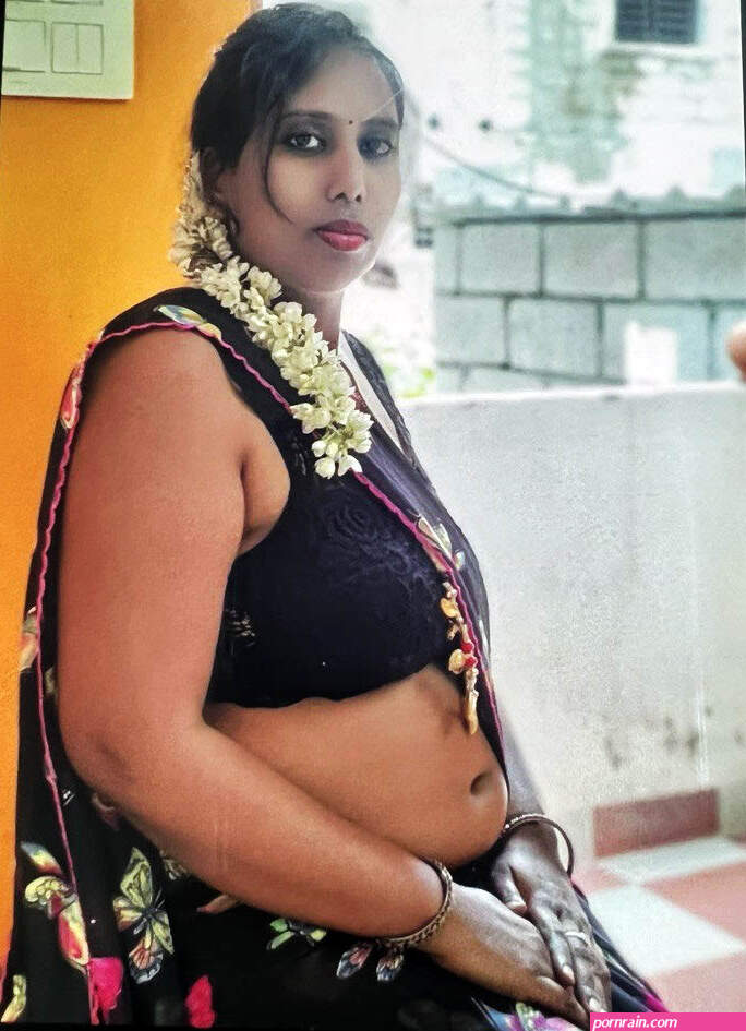 Indian Milky Tanker Sexy Aunty Nude Pics