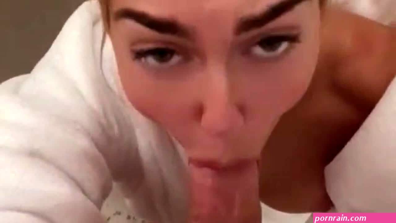 Olivia Mae Nude Bathroom Sex Tape Video Leaked