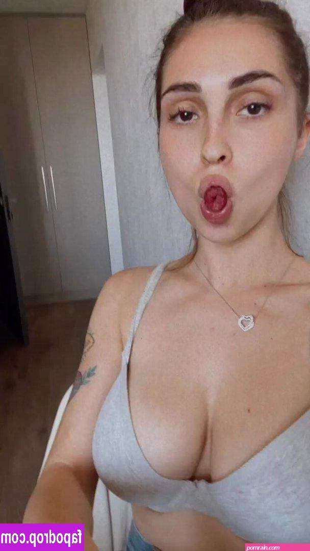 aisultana Aisultanax aisultanaonly aisux leaked nude photo from OnlyFans and Patreon 0400