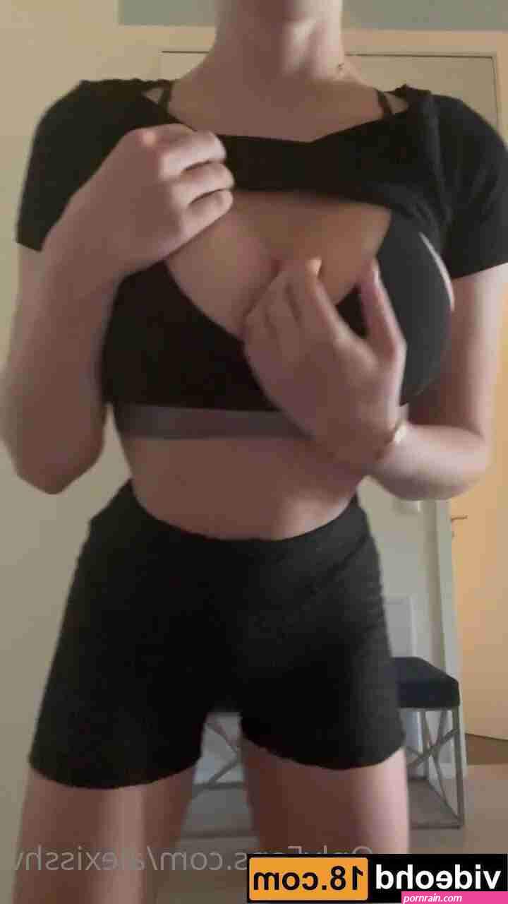 Alexisshv Porn Videos
