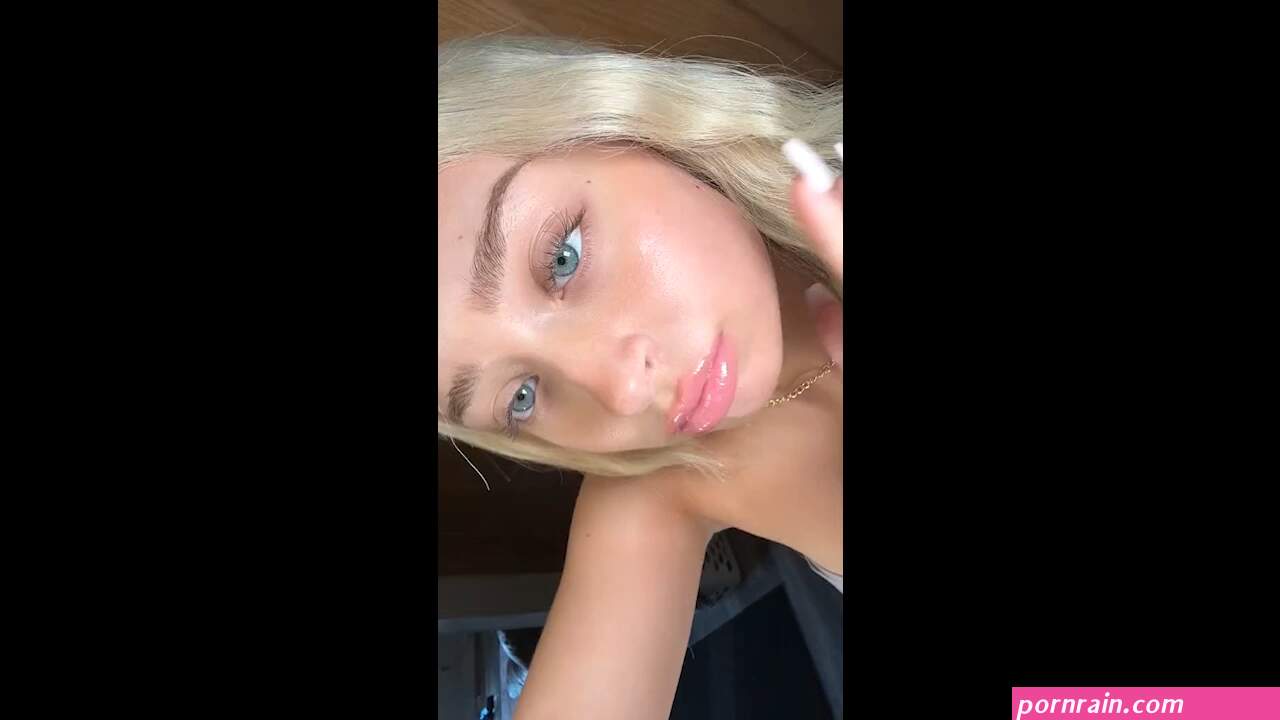 Cakebatterchlo Nude show Hot Body so hot