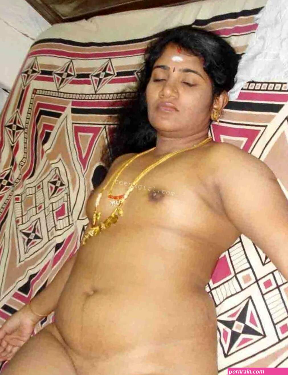Indian aunty nude photos hd