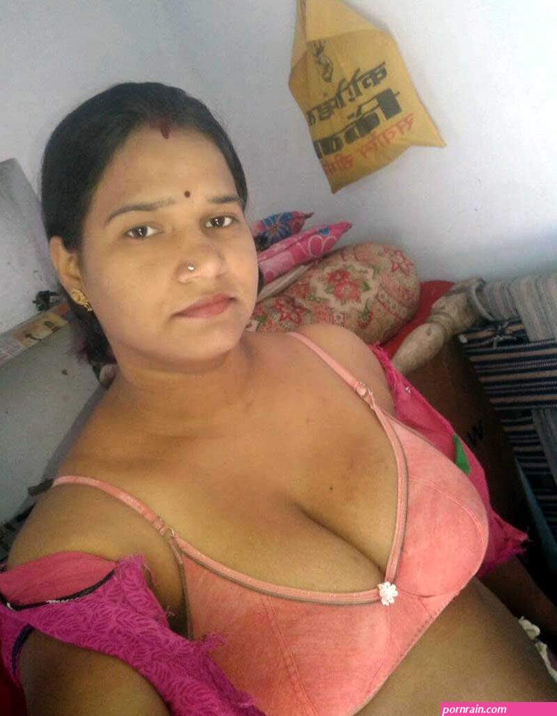 Indian Desi Aunty And Bhabhi Nude Photo Sexy Bhabhi Blouse Back Nude Photos 88200