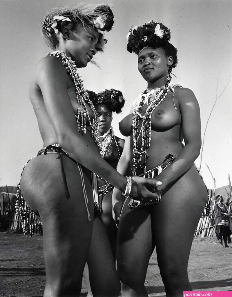 African Zulu Girls Nude Ass