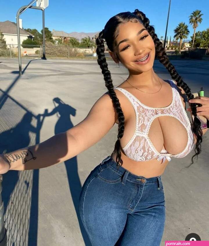 Lexi2legit hot pics are here And you should check her out!