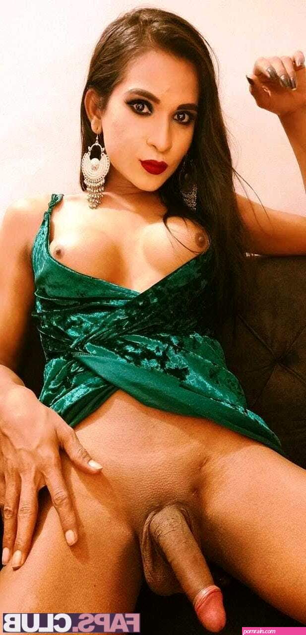 tanushemale21 OnlyFans Leaks
