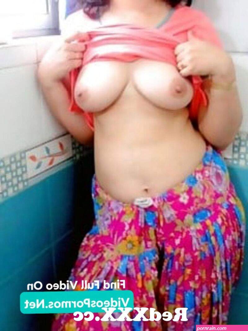 Super sexy aunty nude videos leaks on videos Porno from tamil aunty lo videosPost