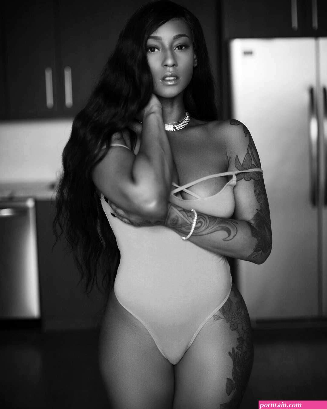 Mizz Twerksum Photos 3